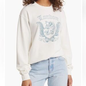 London Graphic Sweatshirt Size L White 
GOLDEN HOUR